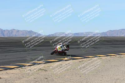 media/Dec-08-2024-CVMA (Sun) [[267e5a7075]]/Race 2-Amateur Supersport Open/